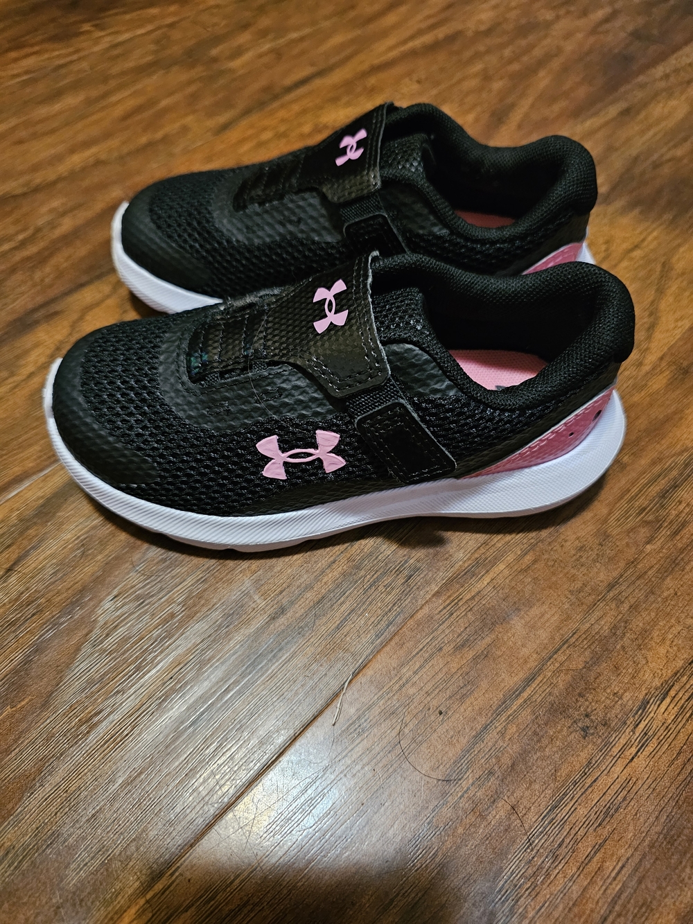 Under Armour Kids' Black & Pink Lightweight Athletic Shoes